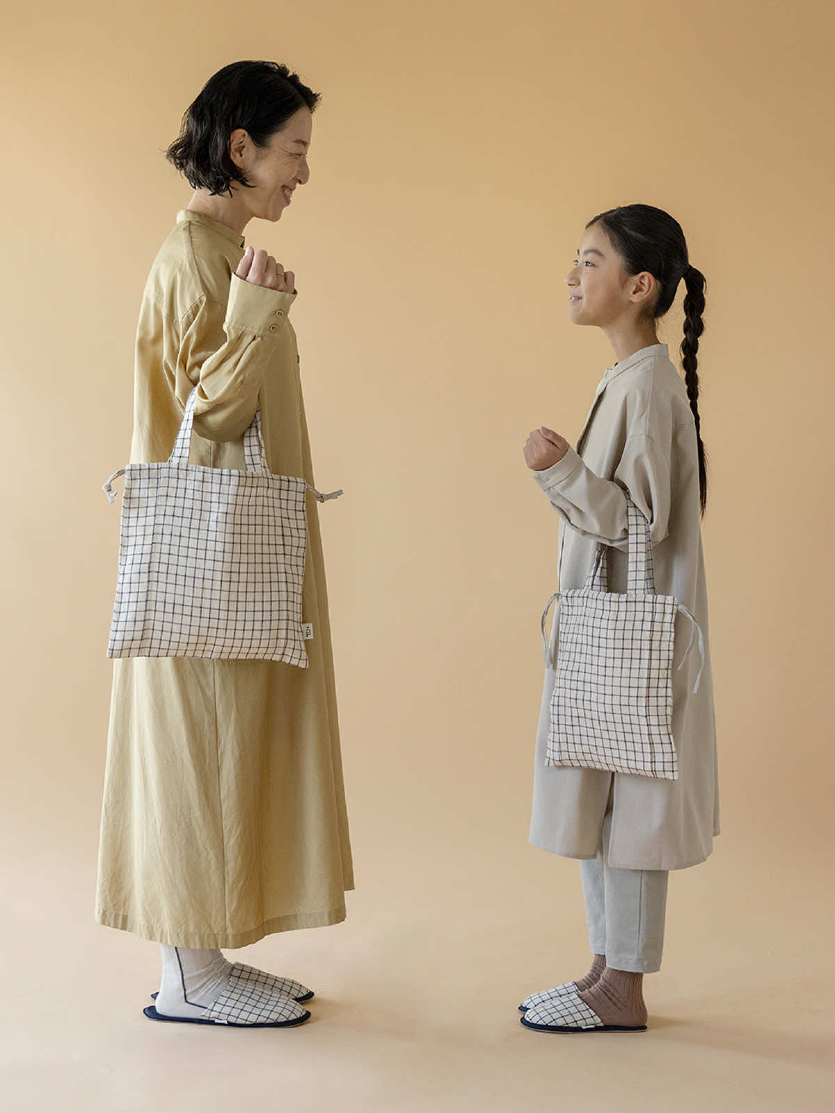 リトアニア リネンバッグM チェック M