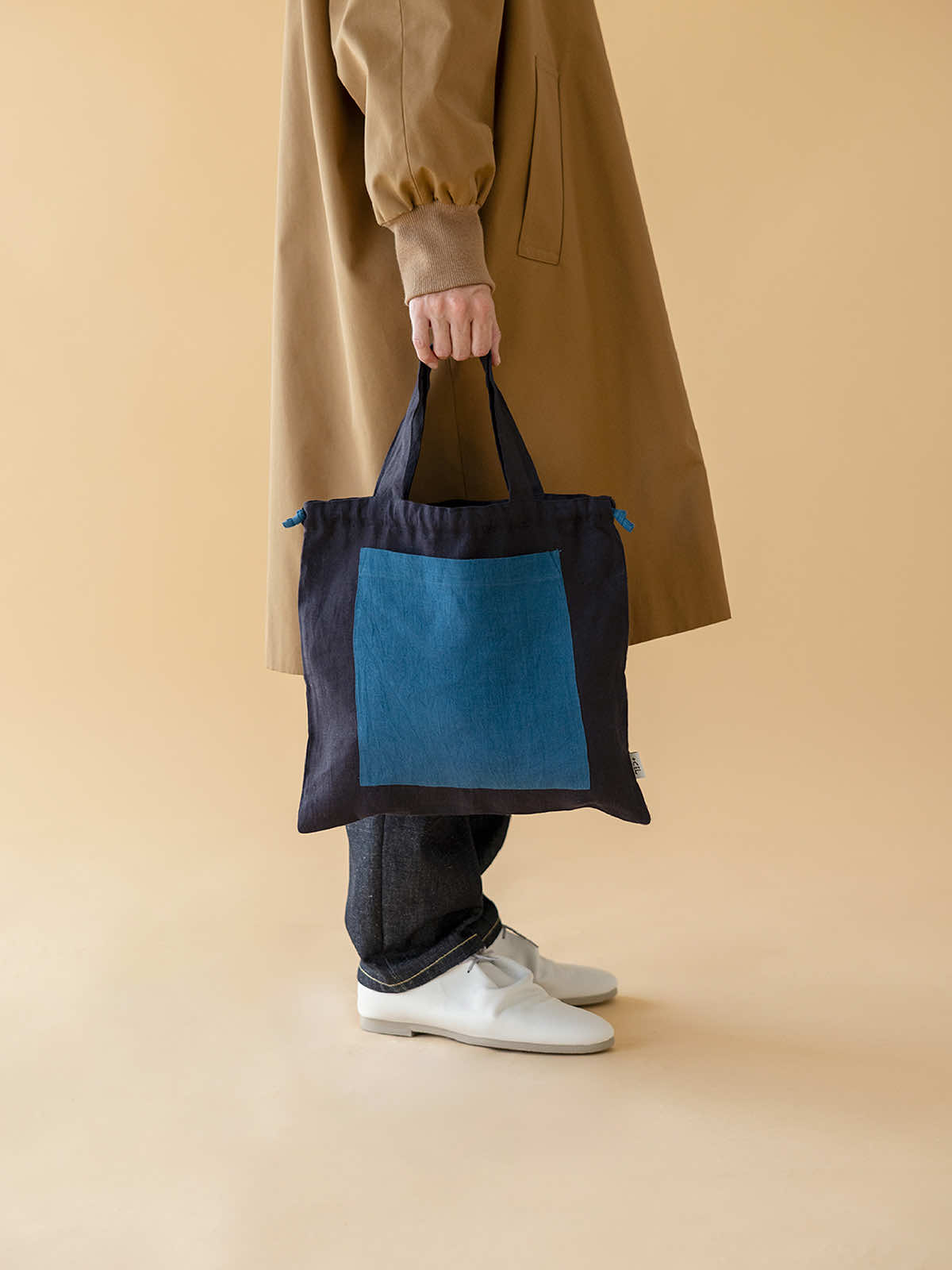 インド リネンバッグM ベージュ×ネイビー M
