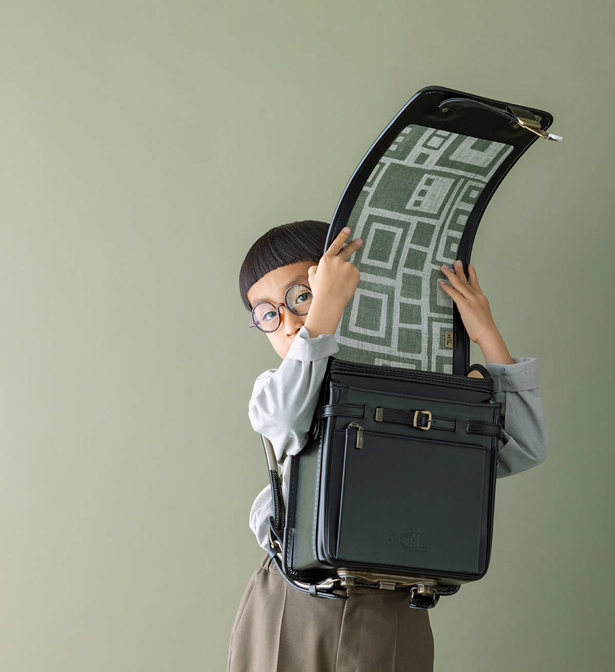 PLAIN　ブラック　よろこび ブラック よろこび